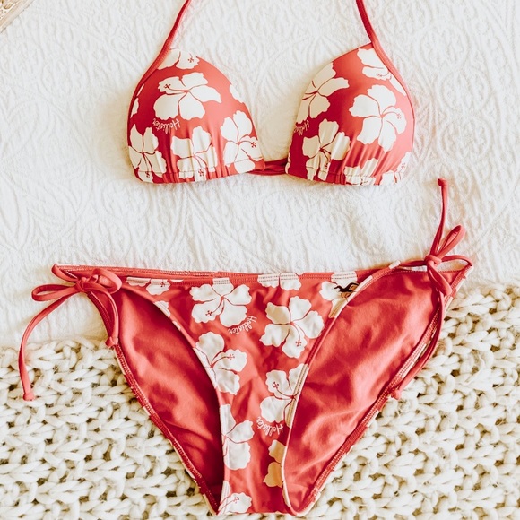 Hollister Other - Hollister bikini